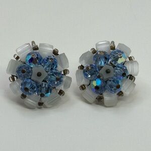 Laguna Vtg AB Blue and White Crystal clip on Earrings